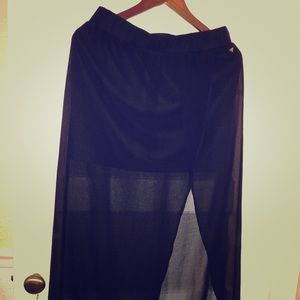 Long black Guess skirt